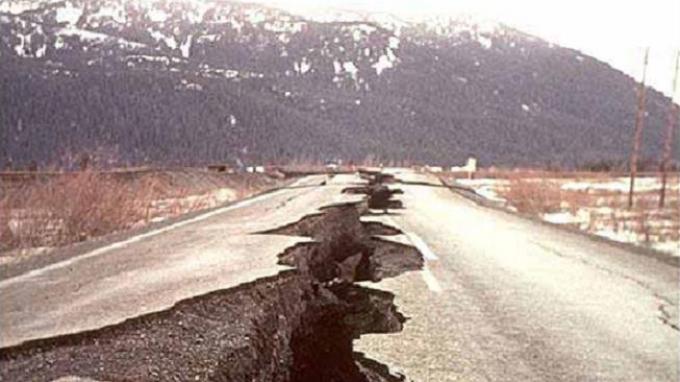 gempa bumi darat